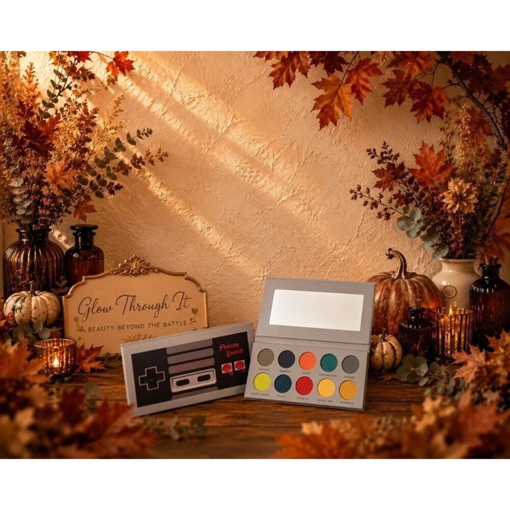 Rare Peachy Queen Gamer Girl Eyeshadow Palette